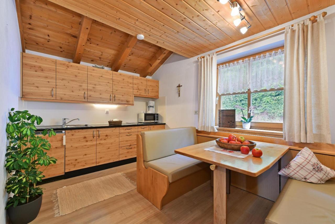 Birkenhof - Wohnung Bichel Sluderno Bagian luar foto